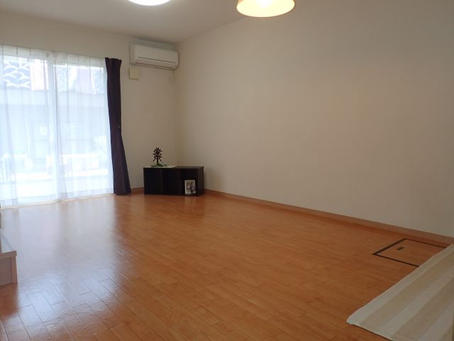 リベルテの居間・リビング