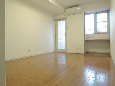 【居間・リビング】 | 東白マンション