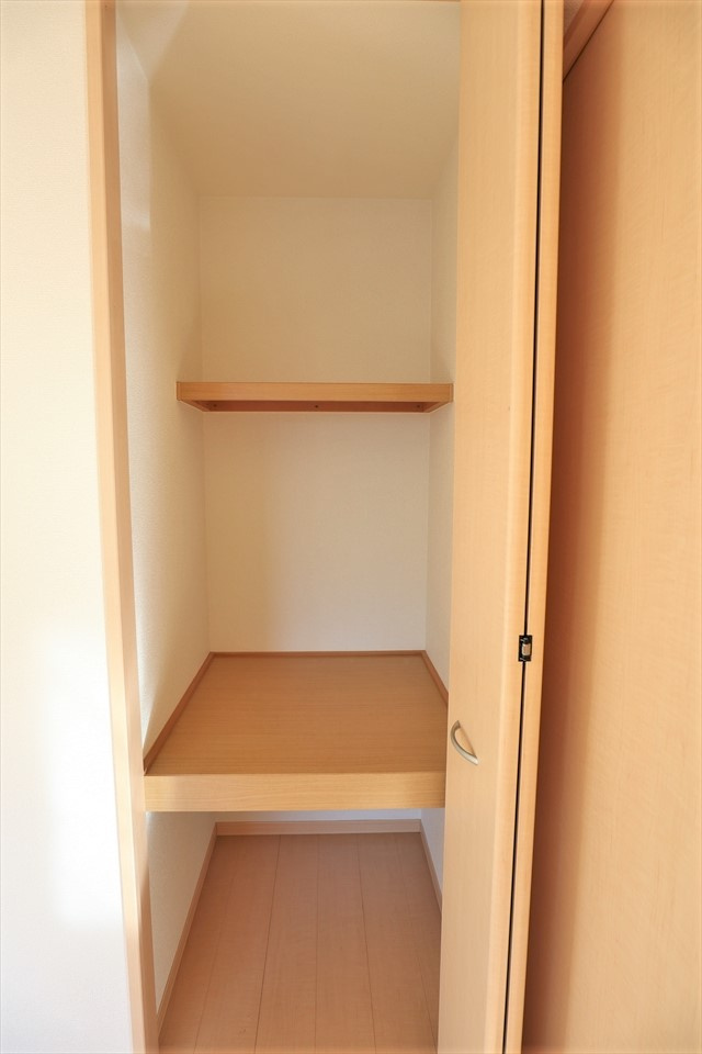 ウィルモア　B棟の収納