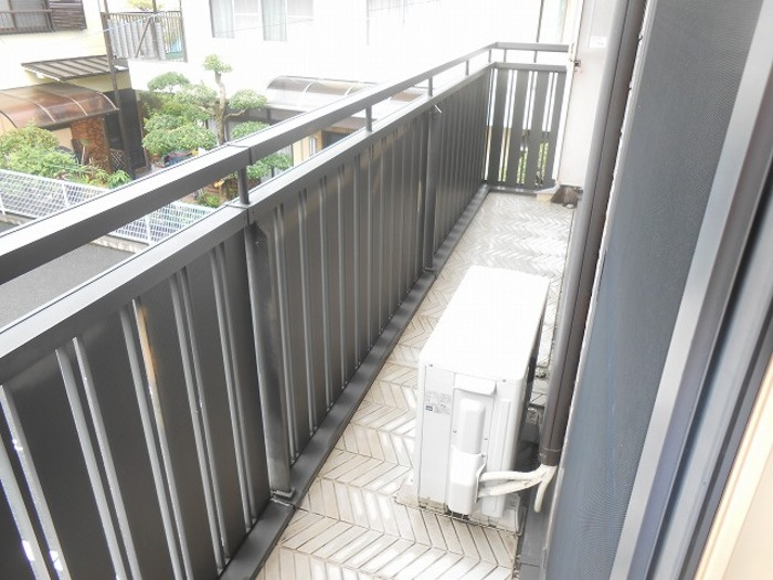 ウィルモア　B棟のバルコニー