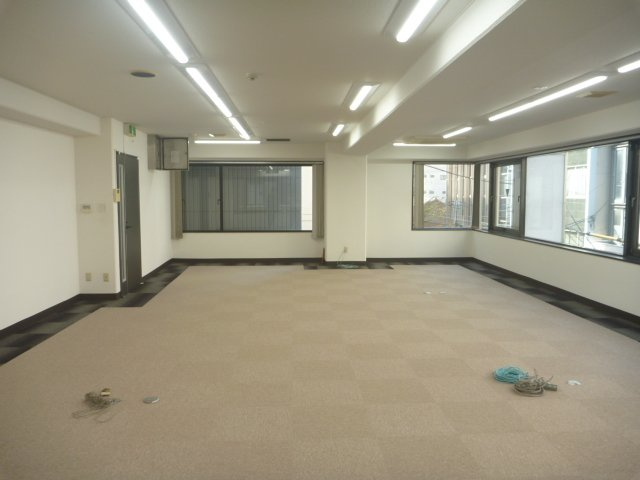 TAG北浜ビル　BRAVI不動産の洋室|ゆったりした洋室です