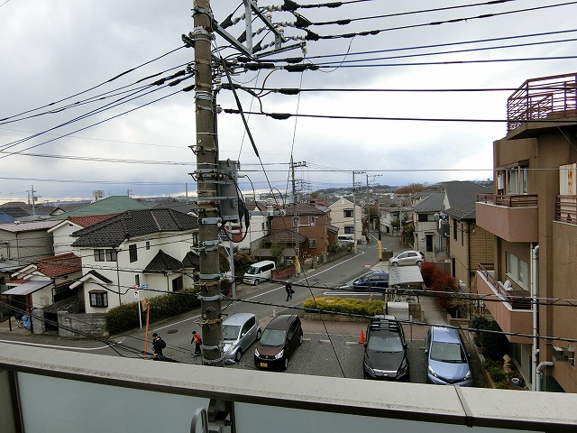 セントラルコート昭島のエントランス