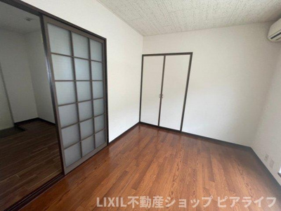 【洋室】 | スチューデントビレッジB棟 | ※写真は別室です