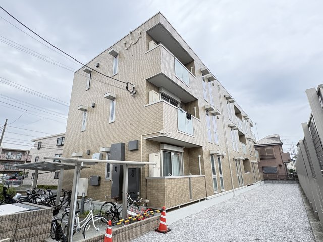 グリーンパレス宮沢の外観