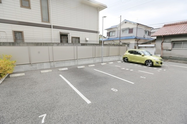 【駐車場】 | ザ・テラス吹田UH