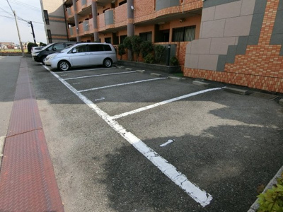 【駐車場】 | アムール富三郎