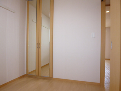 【寝室】 | サニーホーム南畝 | 洋室