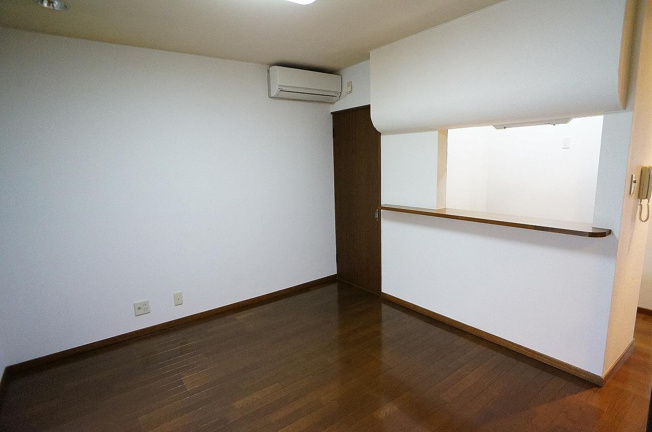 【居間・リビング】 | コーポマルイⅤ