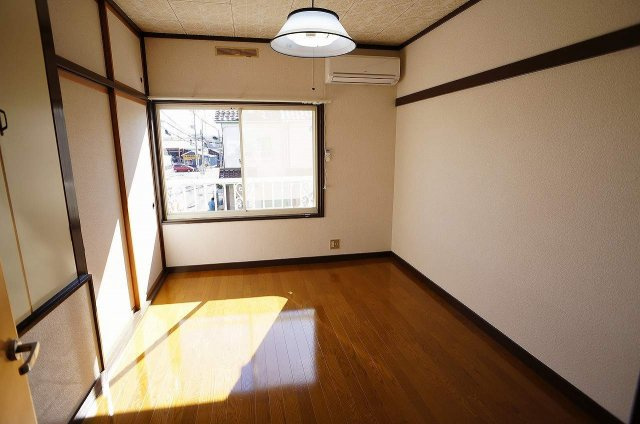 【洋室】 | ホワイトハウスVI・Ⅶ