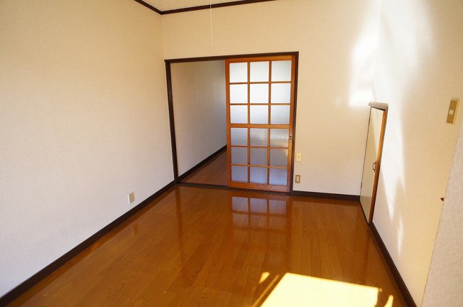 【洋室】 | ホワイトハウスVI・Ⅶ