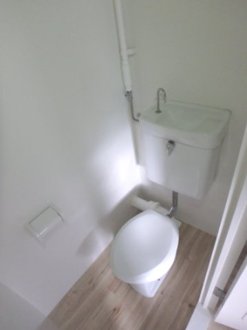ビレッジハウス境港第二1号棟のトイレ