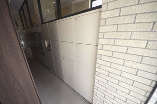 【設備】 | ◆◇◆エスリード西宮甲陽園Ⅱ番館Airs◆◇◆ | 今ではなくてはならない宅配BOXももちろん完備。