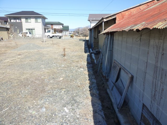 白根源小学校近く南アルプス市有野114坪土地の周辺