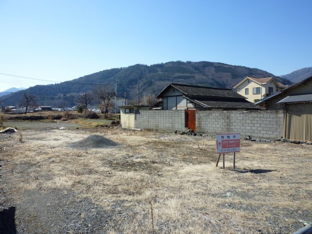 白根源小学校近く南アルプス市有野114坪土地の外観
