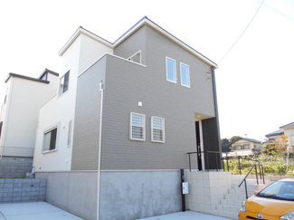 【外観】 | 外観は落ち着いています。2580から2380万円に価格変更です。