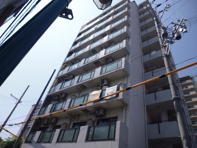 ヴェルビュ桜町の外観