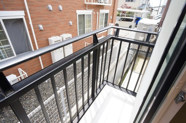 【バルコニー】 | コーポロベリア | 南面バルコニー