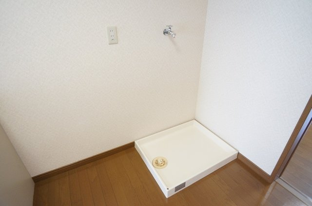 【設備】 | コーポロベリア | 室内洗濯機置場