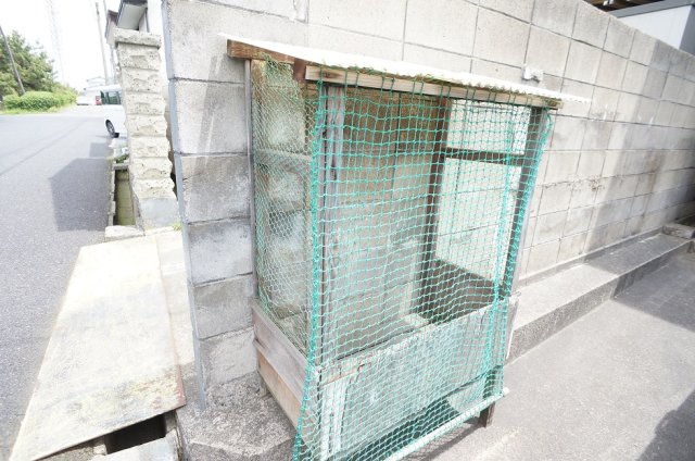 【その他共用部分】 | コーポロベリア | 敷地内ごみ置場