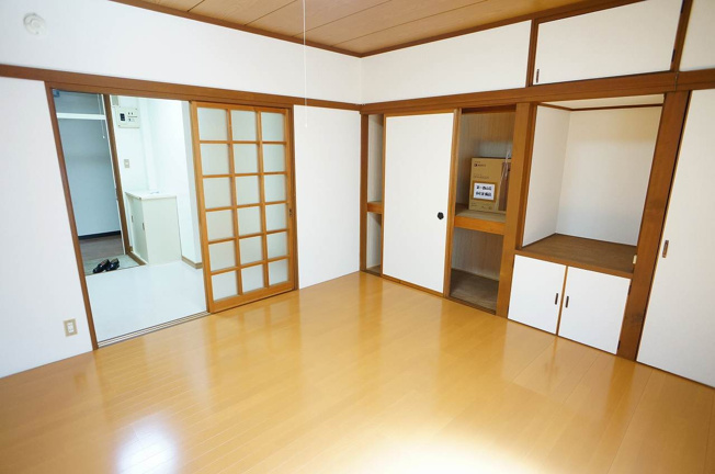 【洋室】 | 第一西山荘