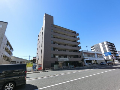【外観】 | ヴェルビュ横濱天王町 | 相鉄本線「天王町」駅徒歩8分と好立地。