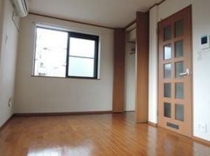  | メゾンミスズ