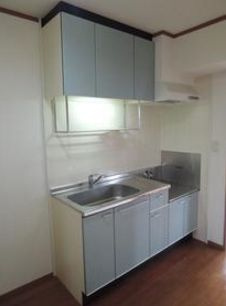  | メゾンミスズ