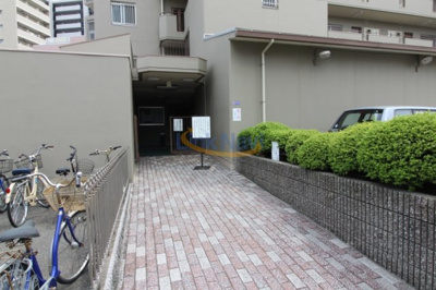 【エントランス】 | 日商岩井野田海老江マンション | 毎日通るエントランスはこのようになっています
