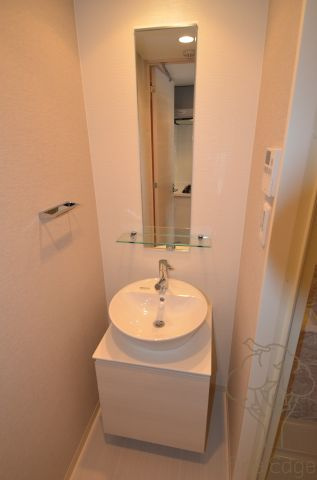 サムティ福島PORTAの独立洗面台