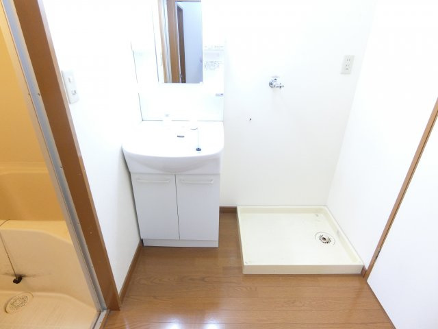 リバーサイドマンションの独立洗面台
