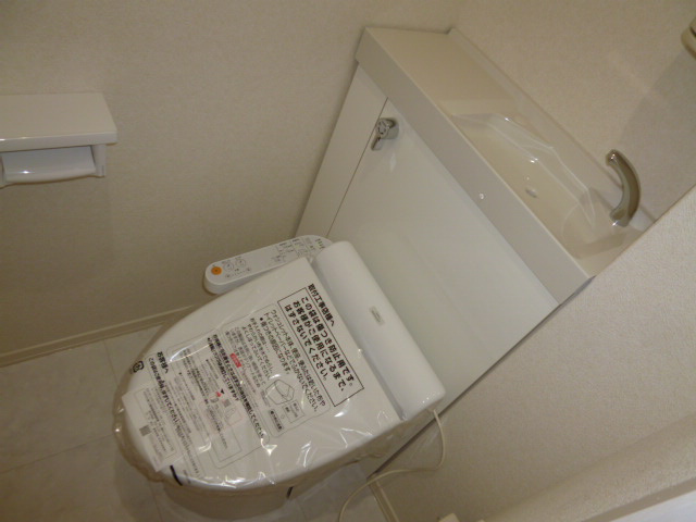 総社市総社２丁目のアパートのトイレ|ウォシュレット完備