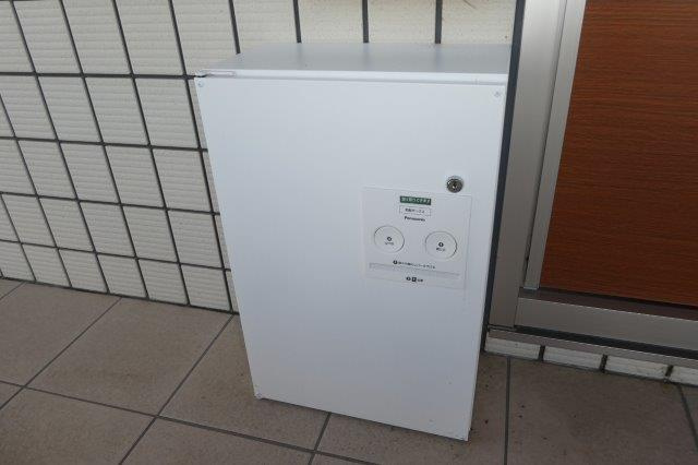 総社市総社２丁目のアパートの設備|専用宅配ボックス完備