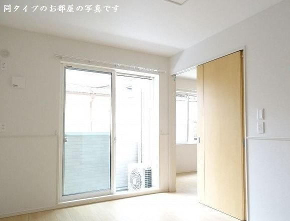 カンポの洋室|きれいな洋室です