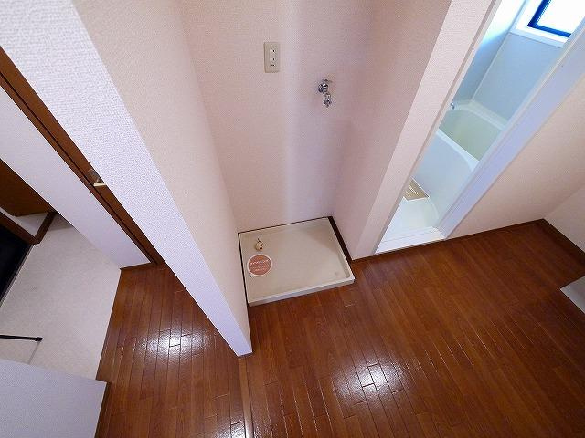 セジュールこもがわの洋室|明るい洋室です