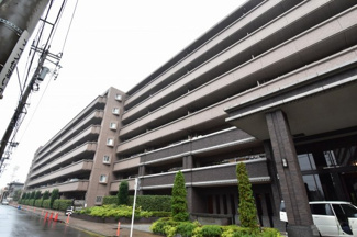 【外観】 | JR京浜東北線「鶴見」駅徒歩15分、京浜急行電鉄本線「鶴見市場」駅徒歩7分！