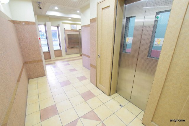 ビガーポリス101扇町　仲介手数料無料のロビー