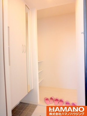 【玄関】 | アクシズ | 玄関です