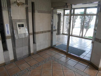 【エントランス】 | シャルム空港南のオートロック