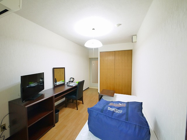 ミユキシティーマンションの寝室|明るい洋室です。