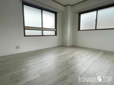 【洋室】 | メゾン・ド・レグルス（鳴尾北小・学文中）