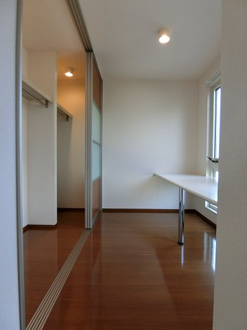 【内装】 | DEN