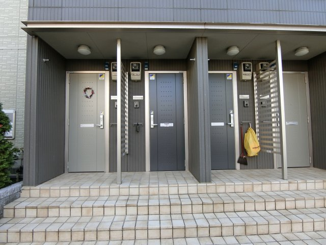 【エントランス】