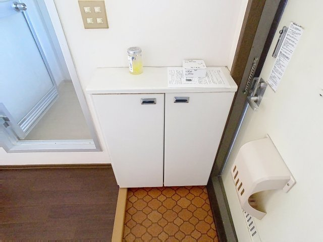 グローバルハイムの玄関