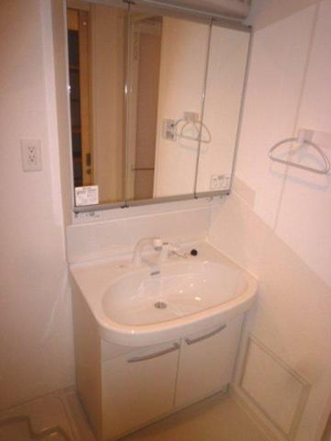 【独立洗面台】 | リリィベル梅田西