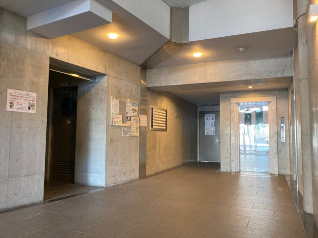 アプランドルのロビー