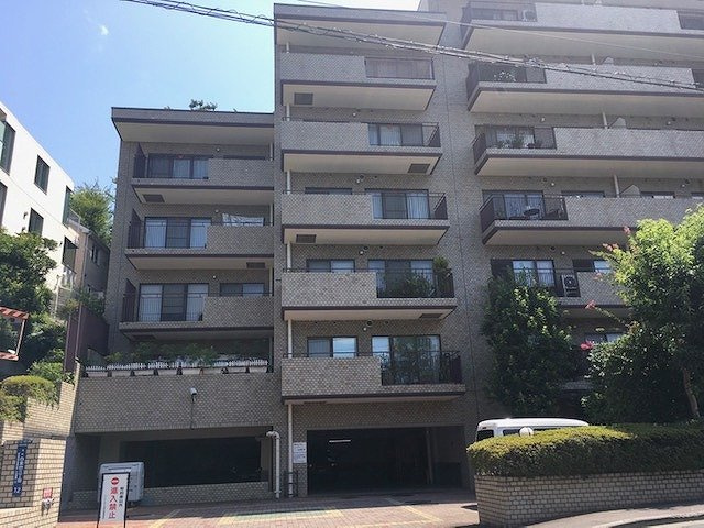ハイクレスト白金台の外観