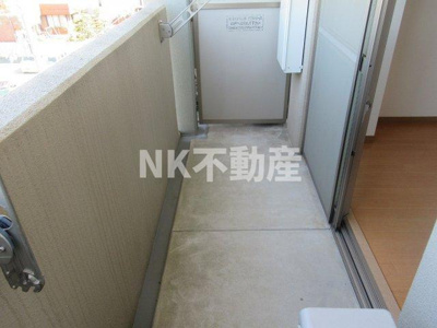 【バルコニー】 | キューヴ（吉田賃貸） | 広々としたバルコニーです