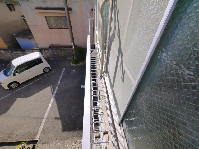 春日荘苑のバルコニー|陽当たり良好なバルコニーです