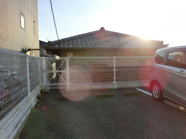 花見川区幕張町１丁目　中古戸建　土地１２４坪・建物６２坪の外観