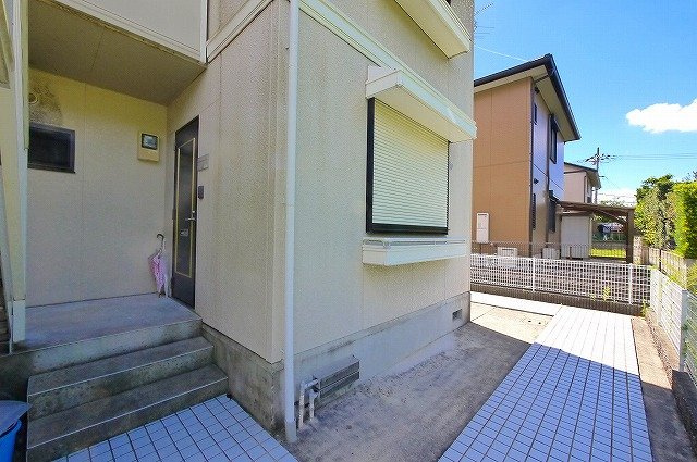 パレスセリジオCのエントランス|毎日通るエントランスはこのようになっています